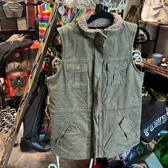 Sonoma Green Lined Vest Very Warm Size Medium